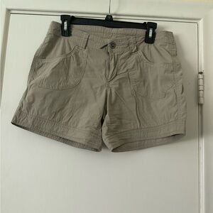 Khaki Kuhl shorts